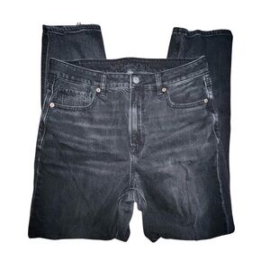 American Eagle Women’s Black Strigid Jeans with Ripped Knees - Size 6 Regular